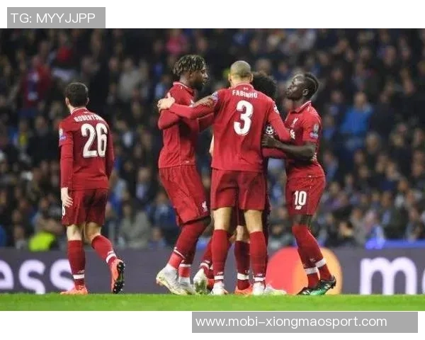 欧冠小组赛焦点对决本菲卡与阿贾克斯谁能打破0分尴尬局面 欧冠小组赛焦点对决本菲卡与阿贾克斯谁能打破0分尴尬局面