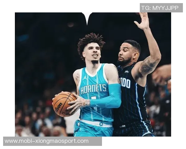 黄蜂本赛季最大胜差26分击败奇才卫冕冠军同桌共庆佳绩 黄蜂本赛季最大胜差26分击败奇才卫冕冠军同桌共庆佳绩